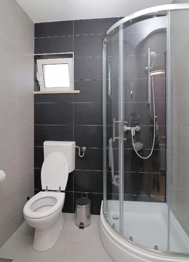 Apartment Moretic Gromaca 外观 照片